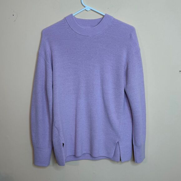 Lululemon light pinkish purple sweater size 6 - Picture 1 of 4